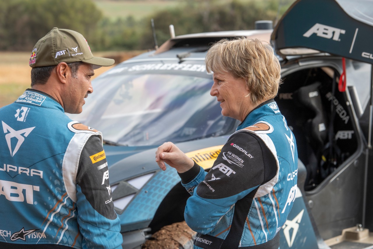 ABT CUPRA XE team drivers Jutta Kleinschmidt and Nasser Al-Attiyah prepare for a new challenge behind the wheel of the CUPRA Tavascan XE at the Nasser Racing Camp